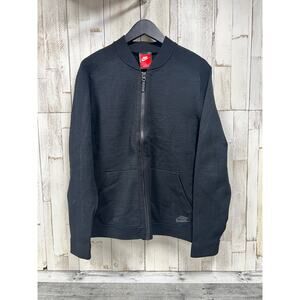 Nike Men’s Black Zip Lightweight Cardigan